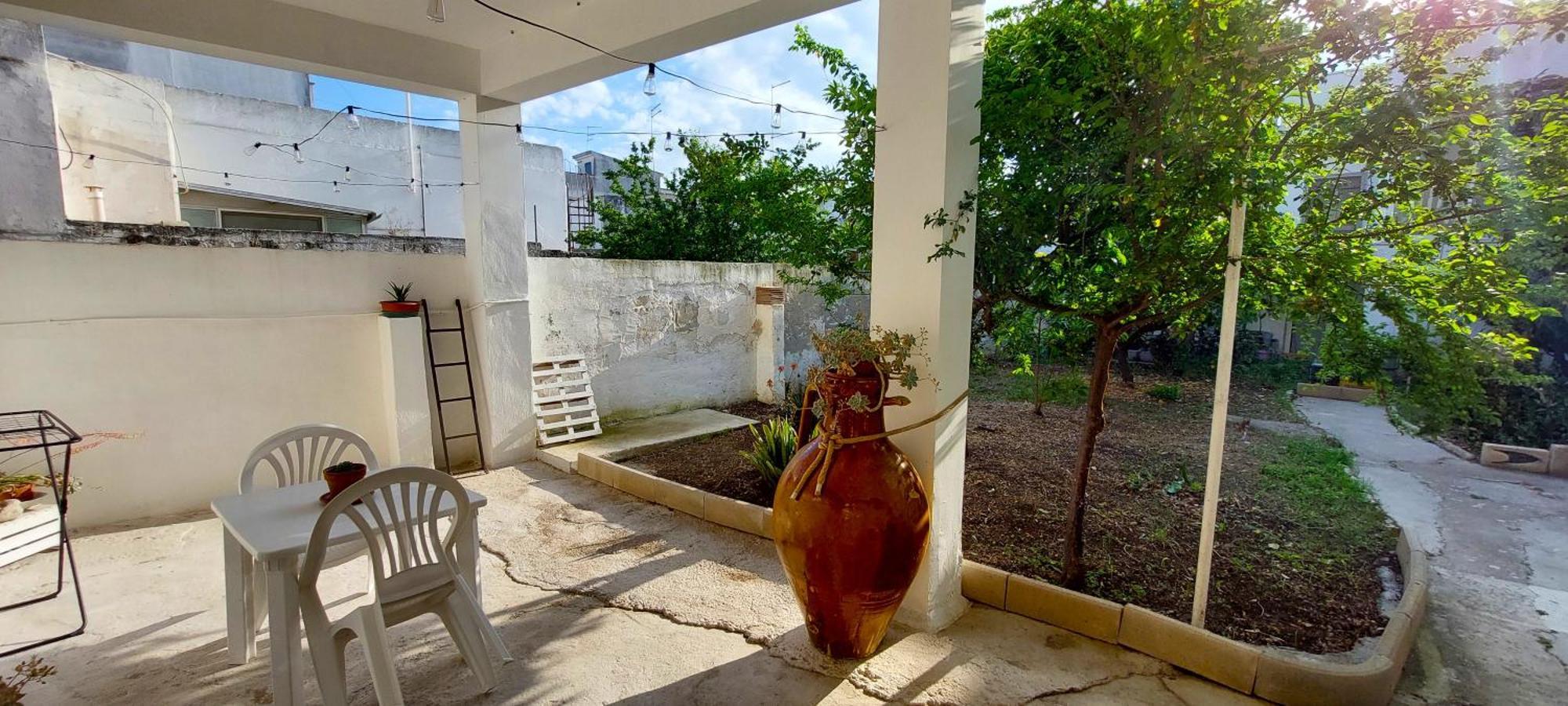Jonia Appartamento Vacanze Vicino Al Mare Con Giardino Pulsano Exterior foto
